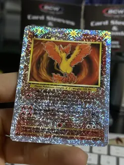 Moltres 30/110 Legendary Collection 2002 Reverse Holo Pokemon Card TCG - Image 5