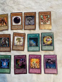 15x Yu-Gi-Oh! Trading Card Job Lot 10, very good to used condition [AA25] - Image 3