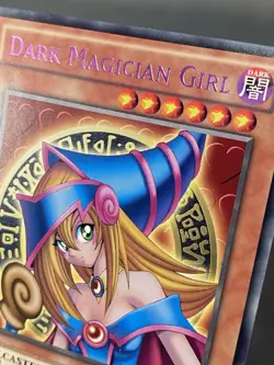 Dark Magician Girl (Purple) - DL18-EN003 Duelist League Rare LP - Image 2