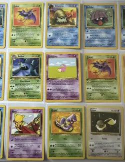 Lot Of 24 - POKEMON FOSSIL 1st Edition/NEO GENESIS/TEAM ROCKET - Image 3