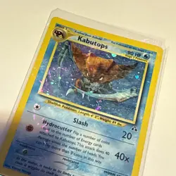 Pokemon TCG Kabutops Neo Discovery Holo Rare Card 6/75 - Image 3