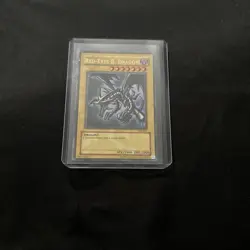 Vintage YuGiOh Red Eyes Black Dragon Holo Rare Card Great Condition SDJ-001 - Image 1