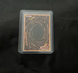 Vintage YuGiOh Red Eyes Black Dragon Holo Rare Card Great Condition SDJ-001 - Image 2
