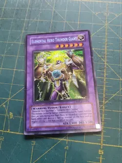 Elemental HERO Thunder Giant EHC2-EN004 Limited Edition YuGiOh! Secret Rare - Image 1