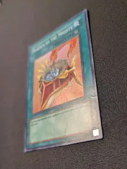 Burden of the Mighty WC08-EN002 - Super Rare - Yugioh Card - Image 3