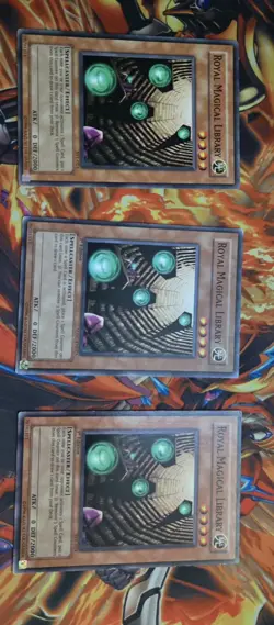 YUGIOH TCG 3X ROYAL MAGICAL LIBRARY SDSC/SD6 COMMON 1ST EDITION - Image 1