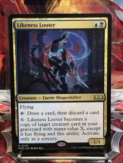 Likeness Looter (Non-foil) Wilds of Eldraine 0208 Rare MTG - Image 1