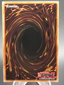 Yugioh Dark Magician MVP1-ENGV3 Limited Edition Gold Holo Secret Rare Mint+ - Image 5