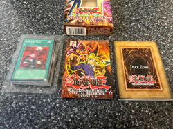 (D) #73V - Konami Yu-Gi-Oh! Unlimited Starter Deck Yugi 50 Cards OPENED - Image 3