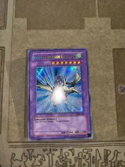 YUGIOH GAIA THE DRAGON CHAMPION LOB-125 SECRET UNLIMITED ED 1996 BLEED EFFECT - Image 3