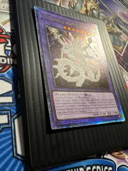 Yugioh - Predaplant Dragostapelia - QCR - RA01-EN027 - Near Mint - Image 2
