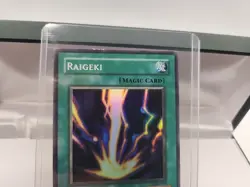 Yu-Gi-Oh! TCG Raigeki Legend of Blue Eyes White Dragon LOB-053 Unlimited... - Image 2