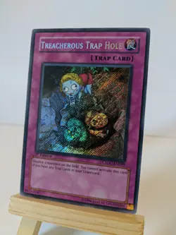 Yu-Gi-Oh! TCG Treacherous Trap Hole Crossroads of Chaos CSOC-EN089 1st Edition - Image 1