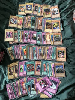 Vintage Yu-Gi-Oh Card Collection Lot 200+ Cards - Image 2