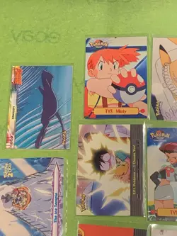 Topps Pokemon TV Animation 35 card lot with 2 foils (Very Good Condition) - Image 2