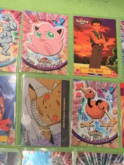 Topps Pokemon TV Animation 35 card lot with 2 foils (Very Good Condition) - Image 4