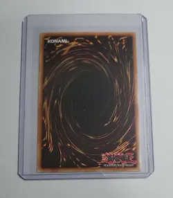 Yu-Gi-Oh - Dawn Of Majesty - Ready Fusion - Secret Rare - DAMA-EN066 - 1st Ed NM - Image 2