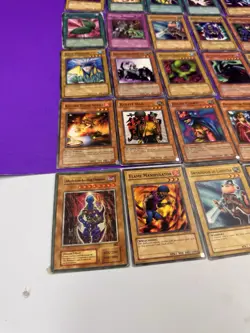 Vintage Yu-Gi-Oh Card Lot Collection 25 Cards See Pics 1996 - Image 2
