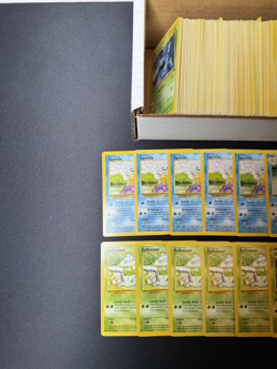 Huge Collection Bulk Lot of 600+ Pokemon Cards Vintage 1999 WOTC - Image 2