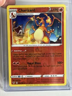 Charizard 025/185 - Pokemon TCG Vivid Voltage (2020) - NM - Reverse Holo - Image 1