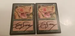 Venomous Fangs X1 SIGNED BY ARTIST Lawrence Snelly Urza's saga MTG - Image 1