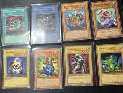 Yu-Gi-Oh TCG 8 Cards Lot: Toon World, Relinquished, Manga Ryu-Ran, Toon Merma. - Image 1