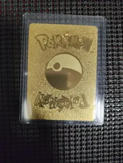 Charizard VMAX Gold Foil Pokemon Card - Image 2