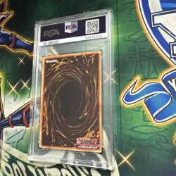 Yugioh! Blue-Eyes White Dragon CT13-EN008 Ultra Rare Limited Edition PSA MINT 9 - Image 2