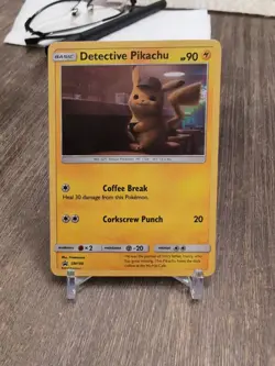 Pokemon TCG Detective Pikachu - #SM190 - Black Star Promo - Holo Card MP - Image 1