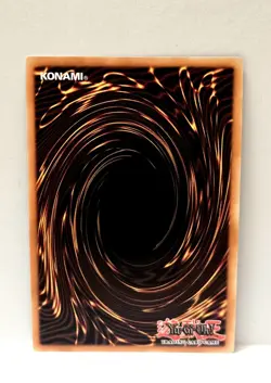 Yugioh K9-17 Izuna (JUSH-EN031) Justice Hunters (ULTRA RARE) Near Mint Condition - Image 5