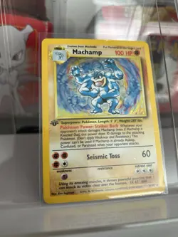Machamp 8/102 HOLO Original 1999 Pokemon Card 1st Edition - Image 1