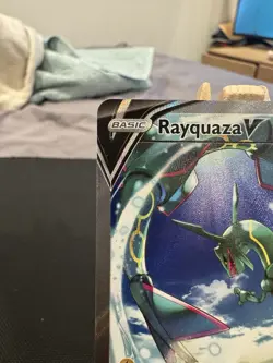 2021 Pokemon Card SWSH Evolving Skies Rayquaza V ALT ART 194/203 NM - Image 2