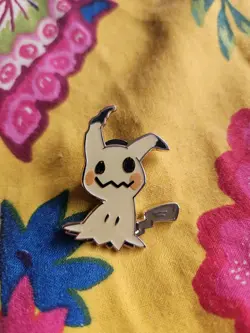 Pokemon Mimikyu Official Pin Badge Metal Enamel 2017 - Image 1