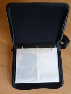 POKEMON CARD BINDER/HOLDER - TRADING ALBUM WITH 4 POCKETS/45 SLEEVES/360 CARDS - Image 4