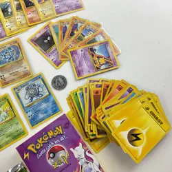 VTG Pokemon WOTC Card Bundle w/ Base Set & Jungle + Deck Boxes/BSTR Sleeve S#557 - Image 3