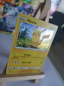 Pokemon TCG - Pikachu 7/15 Holo McDonald's 2022 Promo Pokemon Card - Image 3