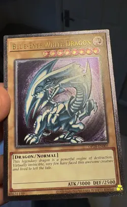 Yugioh OP28-EN001 Blue-Eyes White Dragon Ultimate Rare Euro NM purple video - Image 5