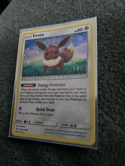 Eevee - 101/149 - Pokemon Sun & Moon Base Set Holo Promo Card - NM - Image 1