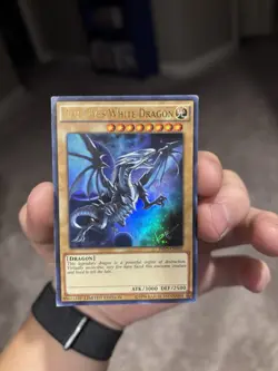 Blue-Eyes White Dragon JMPS-EN002 Shonen Jump Magazine Promos Limited Edition - Image 1