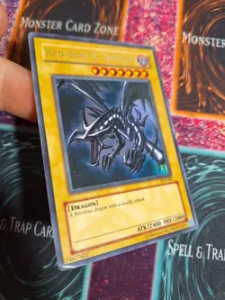 Yu-Gi-Oh! TCG Red-Eyes B. Dragon SDJ-001 Ultra Rare Unlimited MP/HP - Image 2