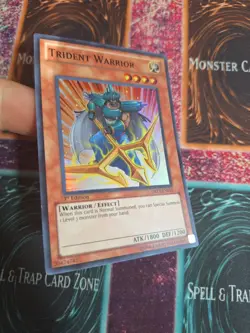 Yu-Gi-Oh! TCG Trident Warrior DREV-EN015 Super Rare 1st Edition Near Mint - Image 2