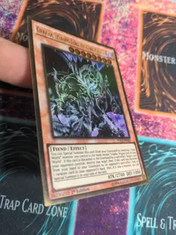 Yu-Gi-Oh! Grapha, Dragon Lord of Dark World PGL2-EN083 1st Edition Gold Rare NM - Image 2