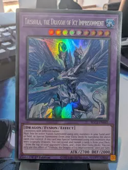 YuGiOh! Trishula, The Dragon Of ICy Imprisonment BLC1-EN045 Silver Ultra 1st Ed - Image 1