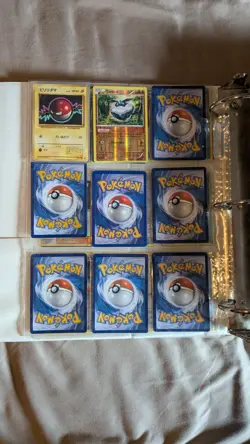 Assorted Pokemon Card Collection (540+ cards total from variety of generations) - Image 4