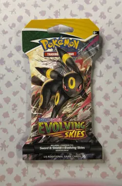 2021 Pokemon SWSH Evolving Skies Sleeved Booster Pack Umbreon Art (1/4) - Image 1