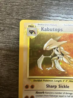 Kabutops 1999 Fossil 9/62 Holo ERROR MISPRINT MISCUT OC HOLO Pokemon Card - Image 2