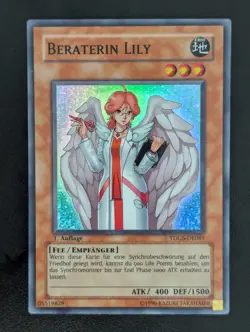 Beraterin Lily TDGS-DE081 Super Rare 1.Auflage Deutsch NM YUGIOH - Image 1
