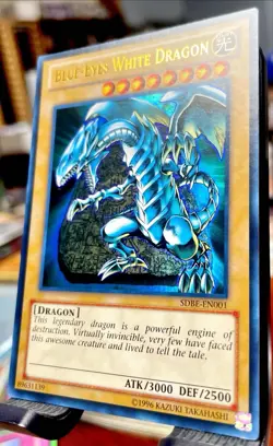 Yugioh Blue-Eyes White Dragon SDBE-EN001 Ultra Rare Unlimited NM - Image 4