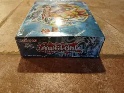 Yugioh Legend of Blue-Eyes White Dragon 25th Anniversary Booster Box(Box Damage) 83717860532 - Image 3