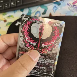 Galarian Moltres V 177/198 SWSH Chilling Reign Ultra Rare Alt Art Pokemon DMG - Image 5